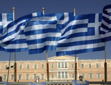 Η πλειοψηφία των νέων στην Ελλάδα ρίχνουν τις ευθύνες για την κρίση στις προηγούμενες γενιές